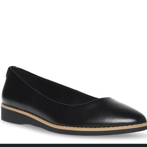 Anne klein serene flat size 9.5